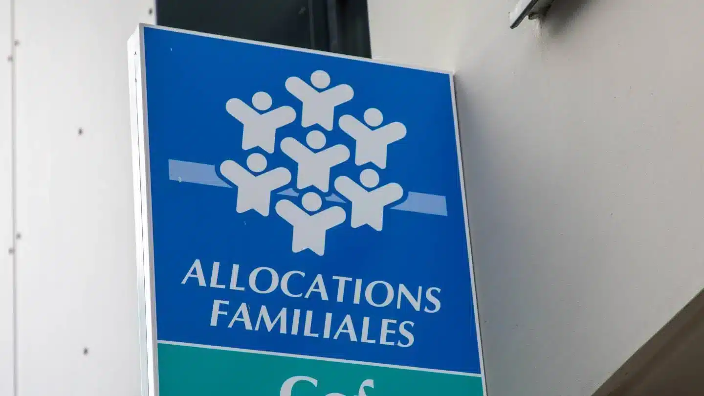 c’est confirmé par le gouvernement, il ne sera désormais plus possible de toucher le minium vieillesse (aspa) au delà de cette somme en 2026