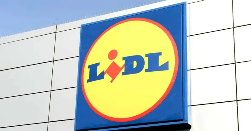 lidl external store sign