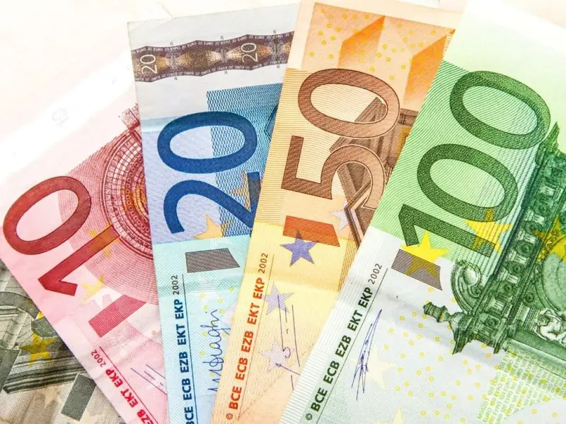 un virement de 119€ (en moyenne) arrive sur le compte de 56 millions de français